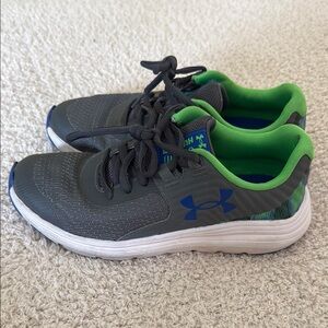Kids UA Sneakers